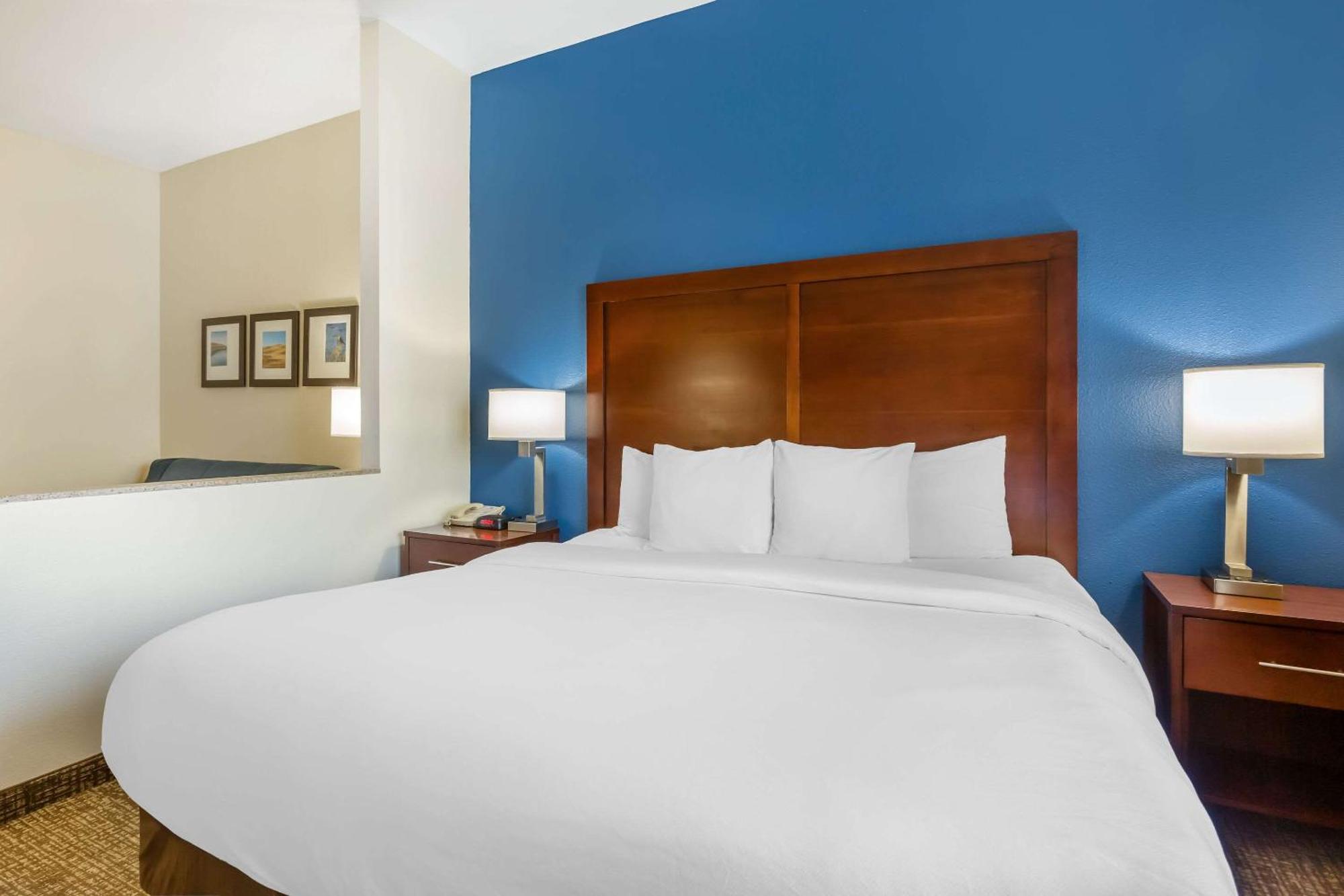 Comfort Inn And Suites Yuma I-8 Exterior photo