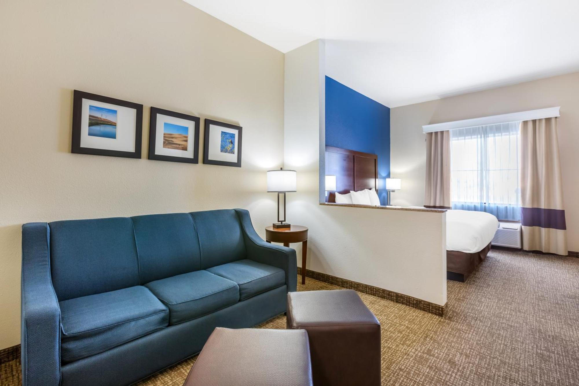 Comfort Inn And Suites Yuma I-8 Exterior photo